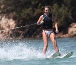 Geri Halliwell et son boyfriend Henry Beckwith en vacances en Sardaigne