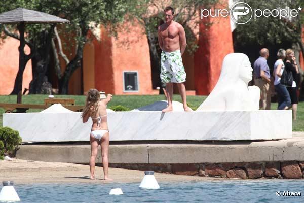 Geri Halliwell et son boyfriend Henry Beckwith en vacances en Sardaigne