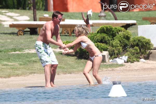 Geri Halliwell et son boyfriend Henry Beckwith en vacances en Sardaigne