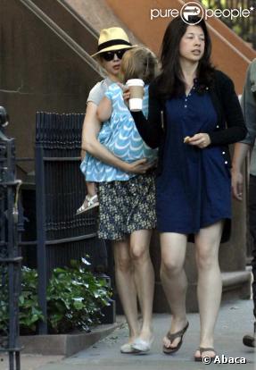 Michelle Williams et sa fille Matilda se promènent à New York