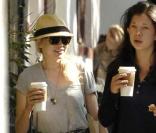Michelle Williams et sa fille Matilda se promènent à New York