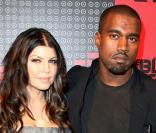 La super roulée Fergie, aux côtés de Kanye West, lors de la grande soirée pour la sortie de l'album des Black Eyed Peas, au Griffin de New York, le 10 juin 2009 !