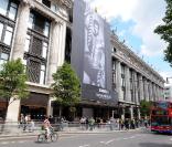 David Beckham lance sa ligne de sous-vêtements Armani, à la boutique Selfridges de Londres, le 11 juin 2009