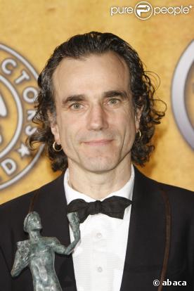 Daniel Day-Lewis dédicasse sa récompense à Heath Ledger
