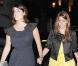 Les princesses Eugenie et Beatrice : elles vont en soirée... main dans la main, comme des petites filles !