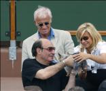 Jean Paul et Natty Belmondo en 2003 à Roland Garros avec Philippe Khorsand