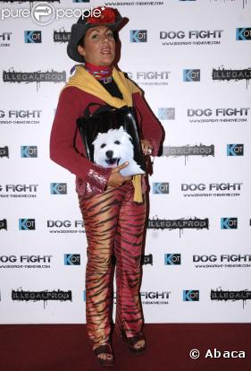 Hermine de Clermont-Tonnerre lors de la première de Dogfight à Paris le 22 juin 2009