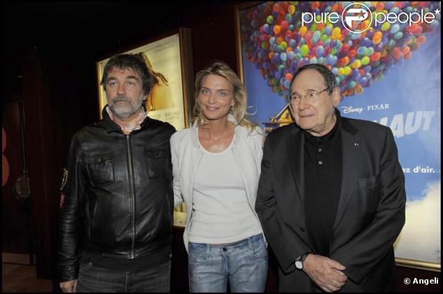 Oliver Marchal, Sarah Marshall et Robert Hossein lors de la première de Dogfight à Paris le 22 juin 2009