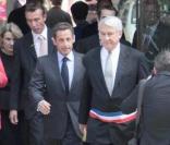 Nicolas Sarkozy et le maire du XVIe arrodnssement lors du mariage de Mathilde Agostinelli et Antoine Meyer le 23 juin 2009 à Paris dans la mairie du XVIe arrondissement.