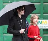 Les enfants de Michael Jackson, Michael Joseph Jackson, et Paris Michael Katherine Jackson  
