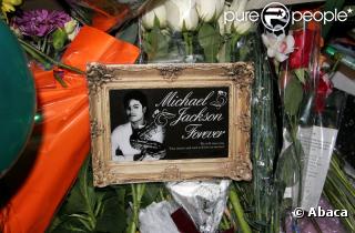L'étoile de Michael Jackson sur le Boulevard de la gloire à Hollywood le 26 juin 2009