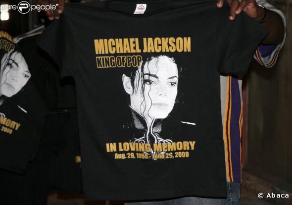 L'étoile de Michael Jackson sur le Boulevard de la gloire à Hollywood le 26 juin 2009