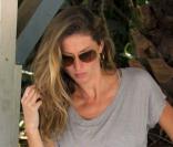 Gisele Bündchen en balade à Los Feliz en Californie le 27 juin 2009