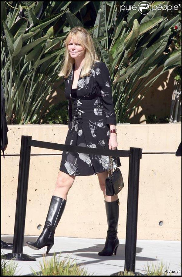 Les bouleversantes obsèques de Farrah Fawcett, qui se sont déroulées en la cathédrale Notre-Dame-des-Anges, à Los Angeles, le 29 juin 2009.