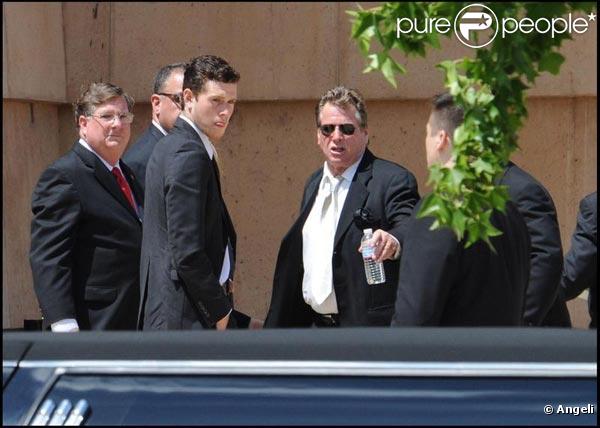 Les bouleversantes obsèques de Farrah Fawcett, qui se sont déroulées en la cathédrale Notre-Dame-des-Anges, à Los Angeles, le 29 juin 2009.