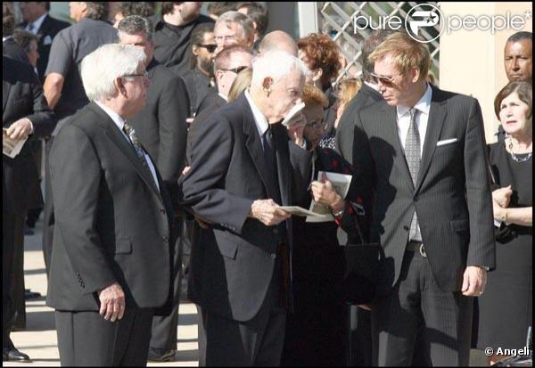 Les bouleversantes obsèques de Farrah Fawcett, qui se sont déroulées en la cathédrale Notre-Dame-des-Anges, à Los Angeles, le 29 juin 2009.