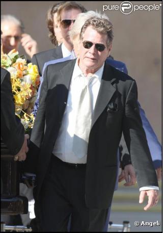 Les bouleversantes obsèques de Farrah Fawcett, qui se sont déroulées en la cathédrale Notre-Dame-des-Anges, à Los Angeles, le 29 juin 2009.