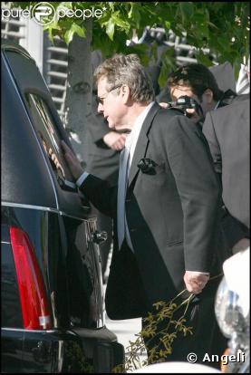 Les bouleversantes obsèques de Farrah Fawcett, qui se sont déroulées en la cathédrale Notre-Dame-des-Anges, à Los Angeles, le 29 juin 2009.