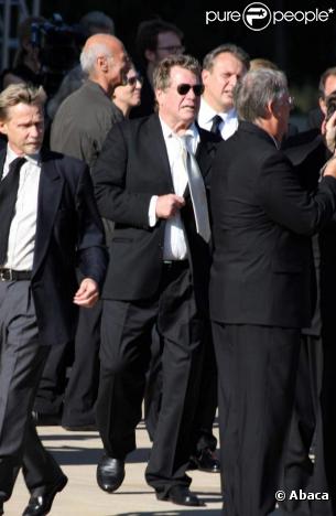 Les bouleversantes obsèques de Farrah Fawcett, qui se sont déroulées en la cathédrale Notre-Dame-des-Anges, à Los Angeles, le 29 juin 2009.