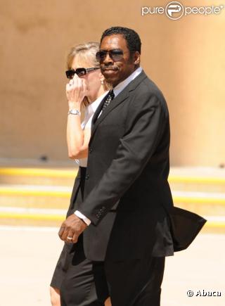 Les bouleversantes obsèques de Farrah Fawcett, qui se sont déroulées en la cathédrale Notre-Dame-des-Anges, à Los Angeles, le 29 juin 2009.