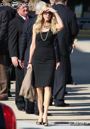 Les bouleversantes obsèques de Farrah Fawcett, qui se sont déroulées en la cathédrale Notre-Dame-des-Anges, à Los Angeles, le 29 juin 2009.