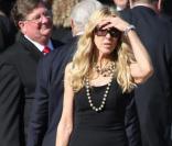Les bouleversantes obsèques de Farrah Fawcett, qui se sont déroulées en la cathédrale Notre-Dame-des-Anges, à Los Angeles, le 29 juin 2009.