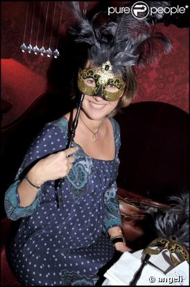 Alexia Laroche-Joubert masquée chez Castel
