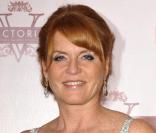 Sarah Ferguson lors de la première du film Victoria : les jeunes années d'une reine à Paris le 7 juillet 2009