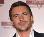 Oliver Minne lors de la première du film Victoria : les jeunes années d'une reine à Paris le 7 juillet 2009