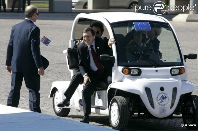 Il y a plus fort que la Papamobile, la président-mobile !  