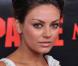 Mila Kunis, très belle sur tapis rouge !