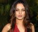Mila Kunis, très belle sur tapis rouge !