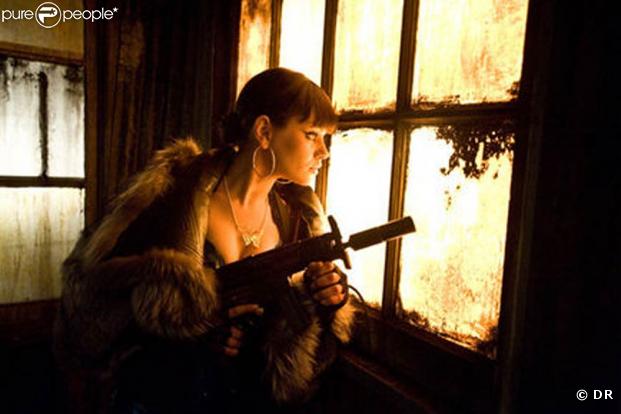 Mila Kunis dans une scène de "Max Payne" !