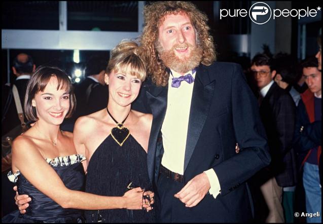 Dorothée entourée de ses acolytes Ariane et Corbier : ici en 1988, à la Cérémonie des 7 d'Or 