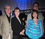 Dorothée entourée de Jacky, Ariane et Patrick (juin 2008) 