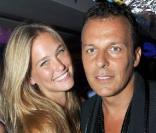 Bar Refaeli et Jean-Roch s'éclatent au VIP Room, à Saint-Tropez, le 22 juillet 2009 !