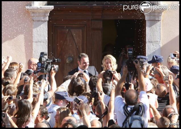 Alexandra Lamy et Jean Dujardin à leur mariage, le 25 juillet 2009.