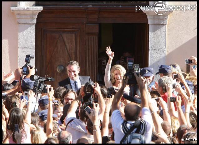 Alexandra Lamy et Jean Dujardin à leur mariage, le 25 juillet 2009.