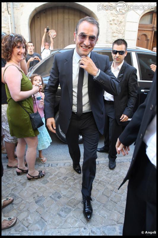 Jean Dujardin à son mariage, le 25 juillet 2009.