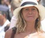 Fiona Gelin sur le port de Saint-Tropez lundi 27/07/09