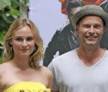 Diane Kruger et Til Schweiger, lors du photocall de la promo allemande d' Inglourious Basterds , à Berlin, le 28 juillet 2009 !