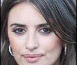 Penélope Cruz à la première du film  Broken Embraces  ( Los Abrazos Rotos ) de Pedro Almodovar