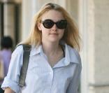 Dakota Fanning et sa mère font du shopping le 1er août 2009