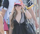 Avril Lavigne au Nikki Beachde Saint-Tropez (2 août 2009)