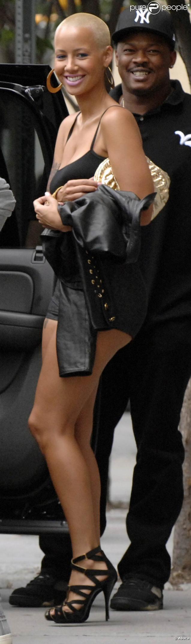Amber Rose. La petite amie de Kanye West, sublime et extravagante 