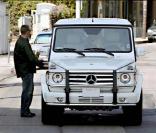Britney Spears est allée chez Starbucks dans sa voiture avec son garde du corps, à Los Angeles le 10 août 2009 