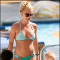 Britney Spears, belle et élancée dans son bikini sexy, a rechargé ses batteries avec... ses deux irrésistibles gamins !