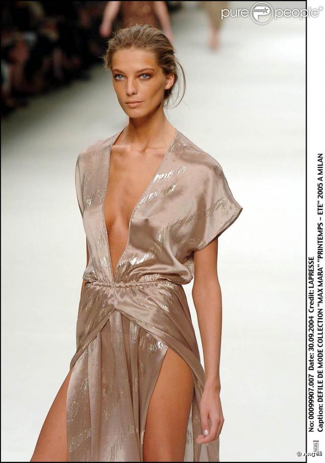 Quand la belle Daria Werbowy défile...