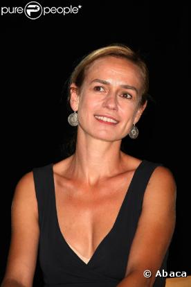 Sandrine Bonnaire lors de la cérémonie de clôture du deuxième Festival du Film Francophone d'Angoulême, le 30 août 2009 !