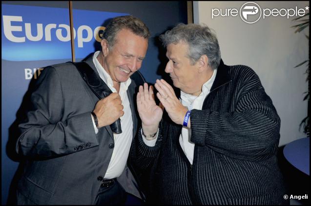 Michel Field et Guy Carlier à la conférence de presse de rentrée d'Europe 1, rue François Ier, le 31/08/09